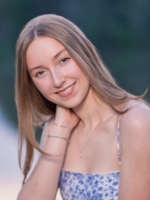 Aviva Wood